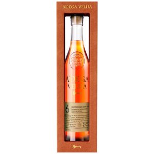 AGUARDENTE ADEGA VELHA 6 ANOS RESERVA VÍNICA C/CAIXA 0,50L